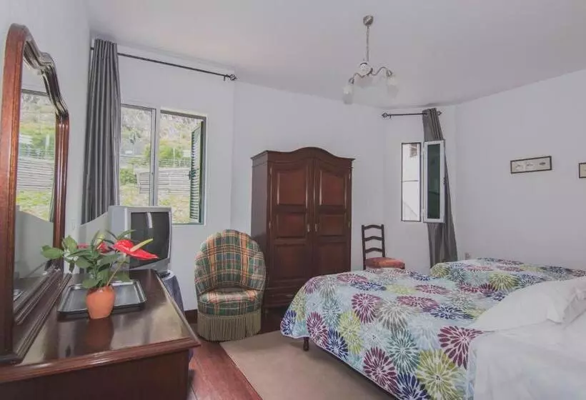 اتاق استاندارد سه نفره, Residencial Familia