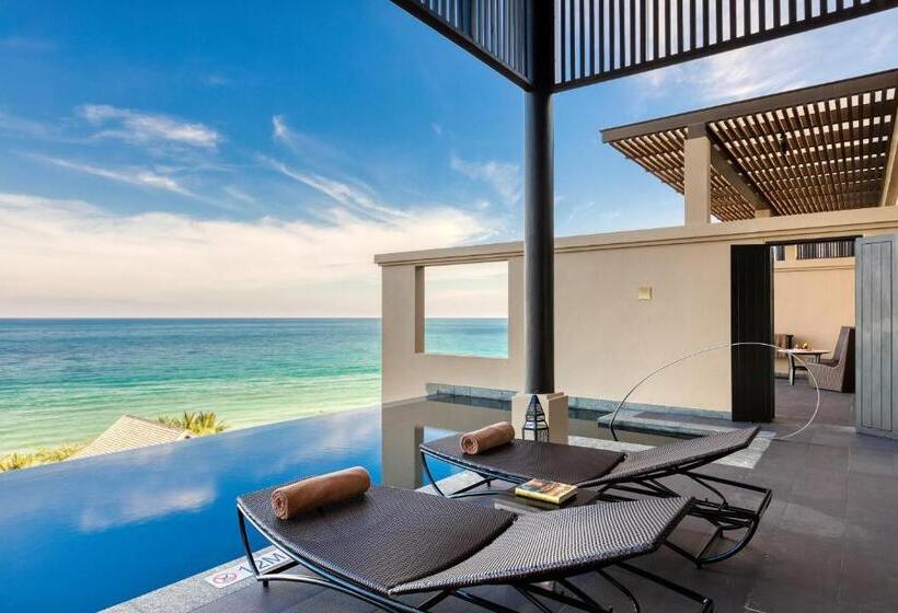 스위트 킹사이즈 침대, Vana Belle A Luxury Collection Resort Koh Samui