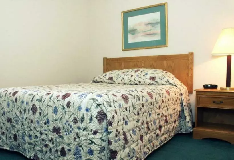 スイート, Affordable Suites Shelby