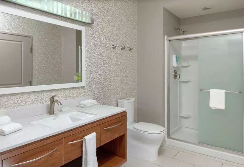 キングサイズベッドのスイートルーム, Home2 Suites By Hilton Fayetteville Fort Bragg