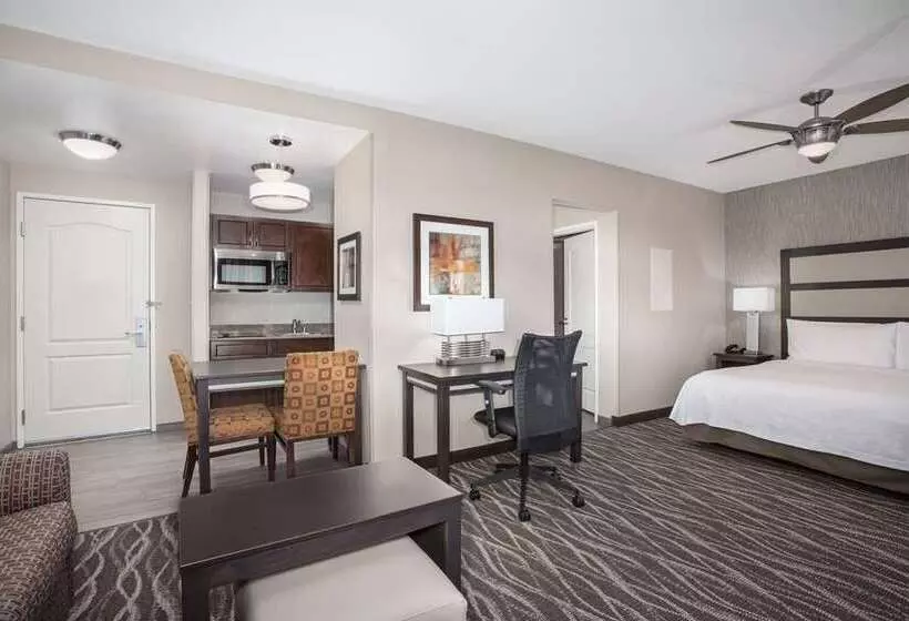 スタンダードスタジオ, Home2 Suites By Hilton Fayetteville Fort Bragg