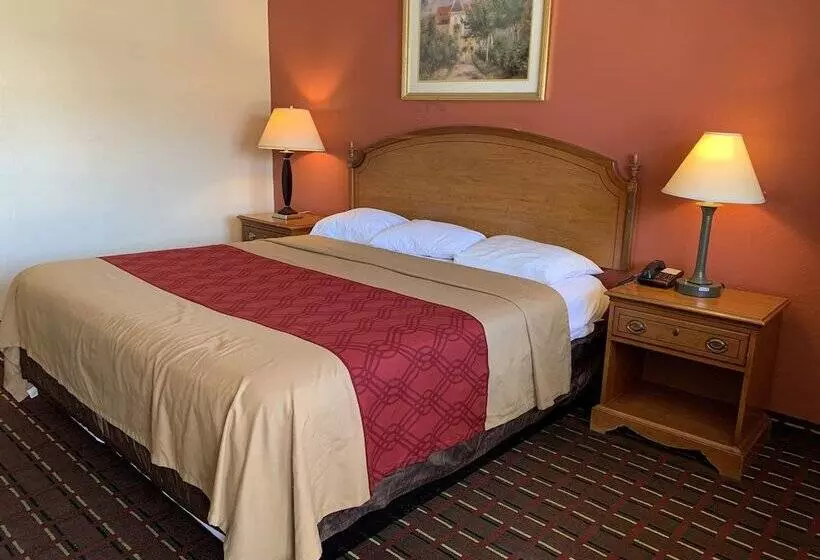 エコノミールーム, Budget Inn Madill