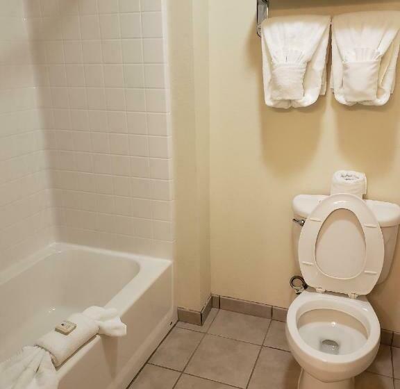 غرفة قياسية, Cody Legacy Inn & Suites