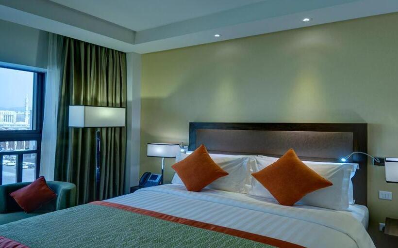 Стандартный Номер Кровать Кинг, Crowne Plaza Madinah, An Ihg