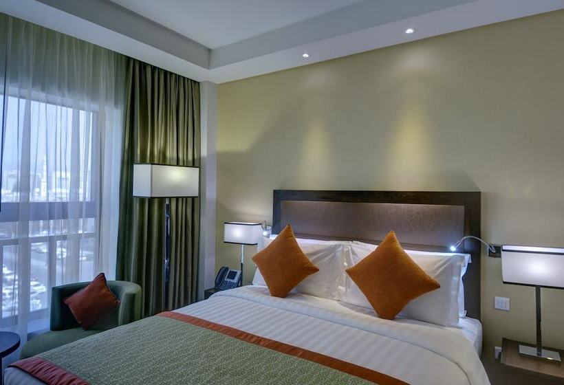 Номер Премиум, Crowne Plaza Madinah, An Ihg