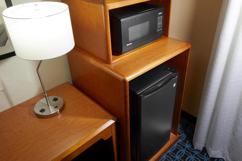 غرفة قياسية سرير كينج, Fairfield Inn & Suites By Marriott Cumberland