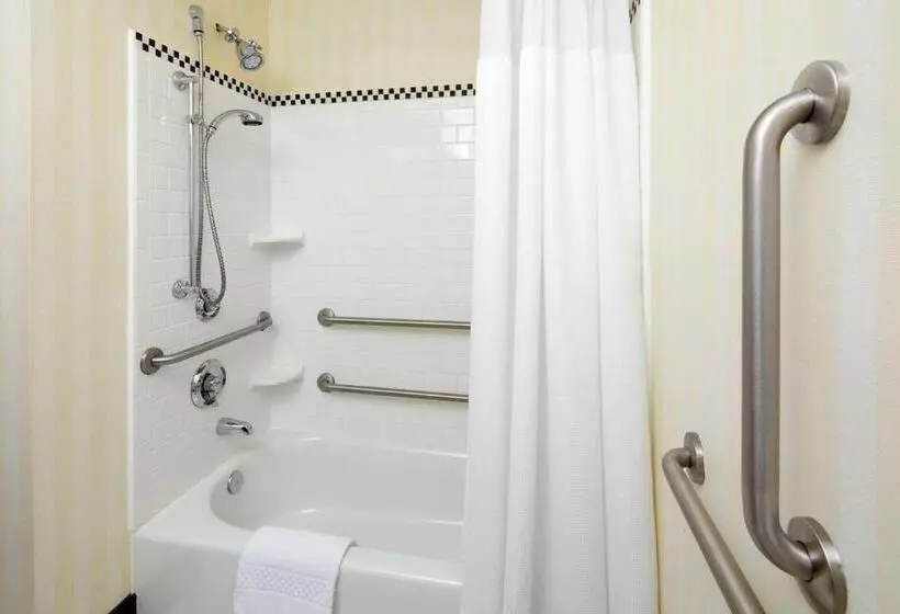 スタンダードルーム, Fairfield Inn & Suites By Marriott Cumberland
