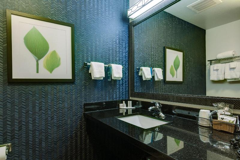 Люкс Кровать Кинг, Fairfield Inn & Suites By Marriott Texarkana