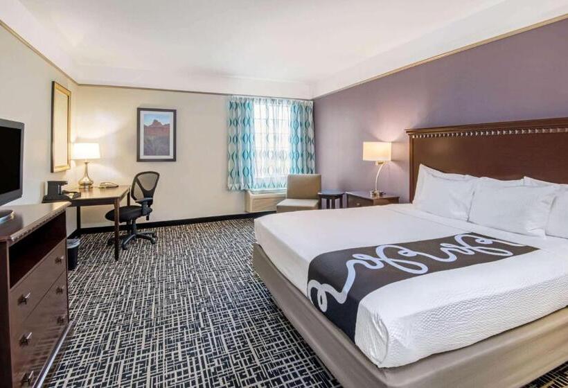 장애인을 위한 킹사이즈 침대 스탠다드 룸, La Quinta By Wyndham Dumas