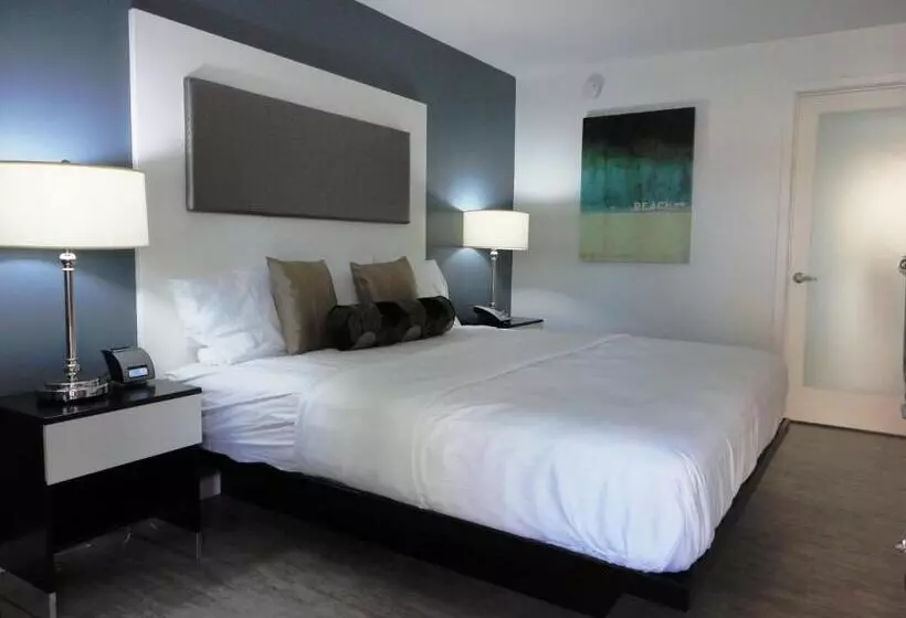 キングサイズベッドのスタンダードルーム, Lotus Boutique Inn And Suites