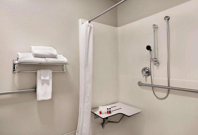 غرفة قياسية سرير كينج لذوى الإحتياجات الخاصة, Travelodge By Wyndham Low Moor Near Covington