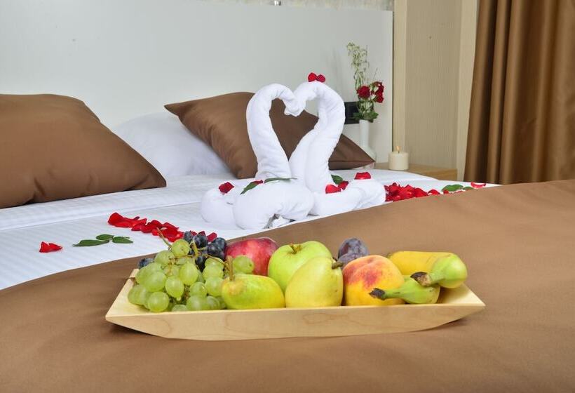 スタンダードルーム, Inan Kardesler