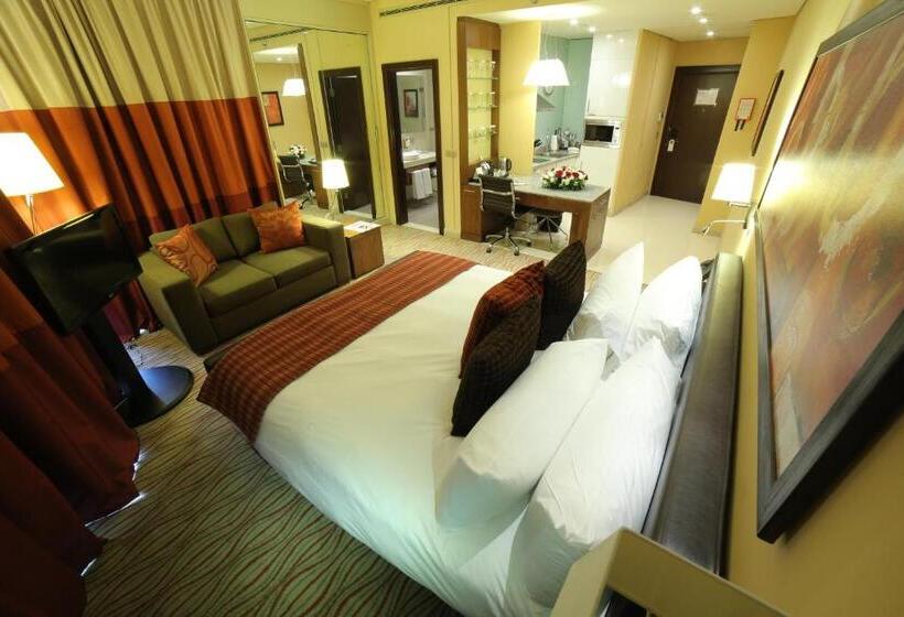 스탠다드 스튜디오, Staybridge Suites Beirut, An Ihg