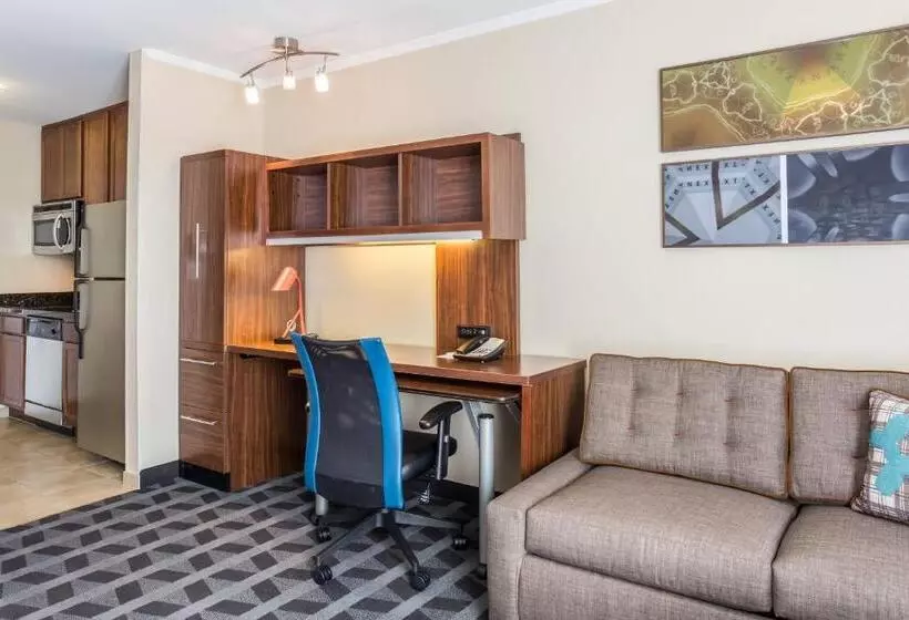 バルコニー付きスタンダードステューディオ, Towneplace Suites Tucson Airport