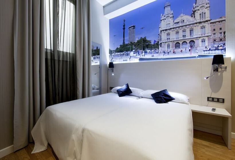 اتاق استاندارد چهارنفره با بالکن, Hostal Bcn Ramblas