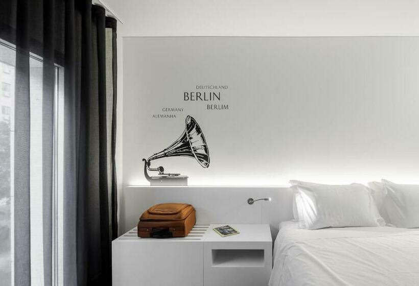 اتاق استاندارد, 3k Europa