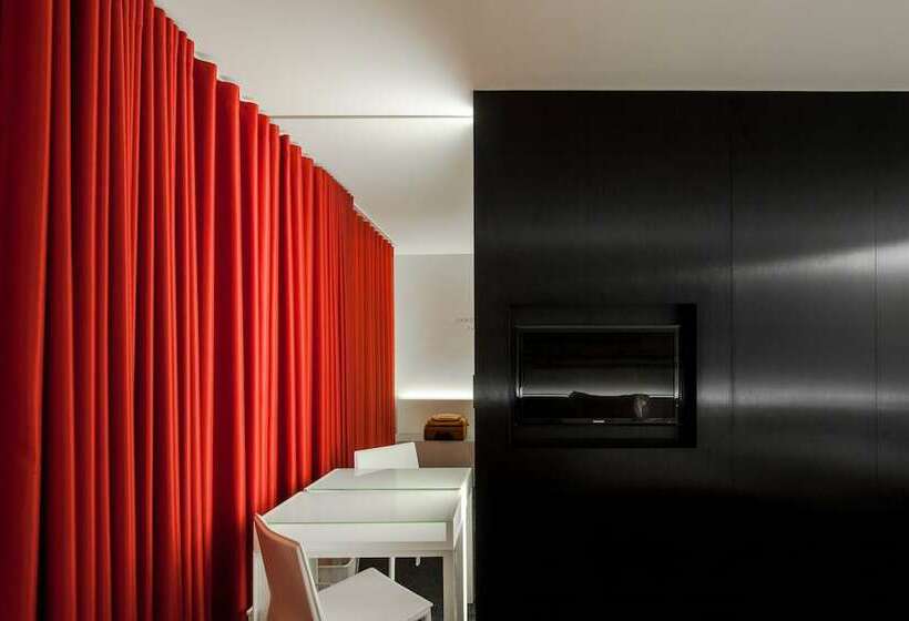 اتاق استاندارد یک نفره, 3k Europa