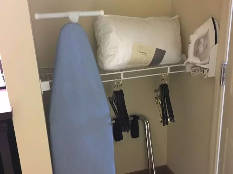 身障者適用スイートルーム, Country Inn & Suites By Radisson, Port Orangedaytona, Fl