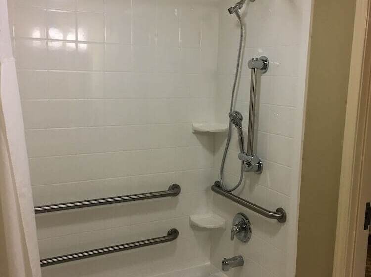 جناح لذوى الاحتياجات الخاصة, Country Inn & Suites By Radisson, Port Orangedaytona, Fl