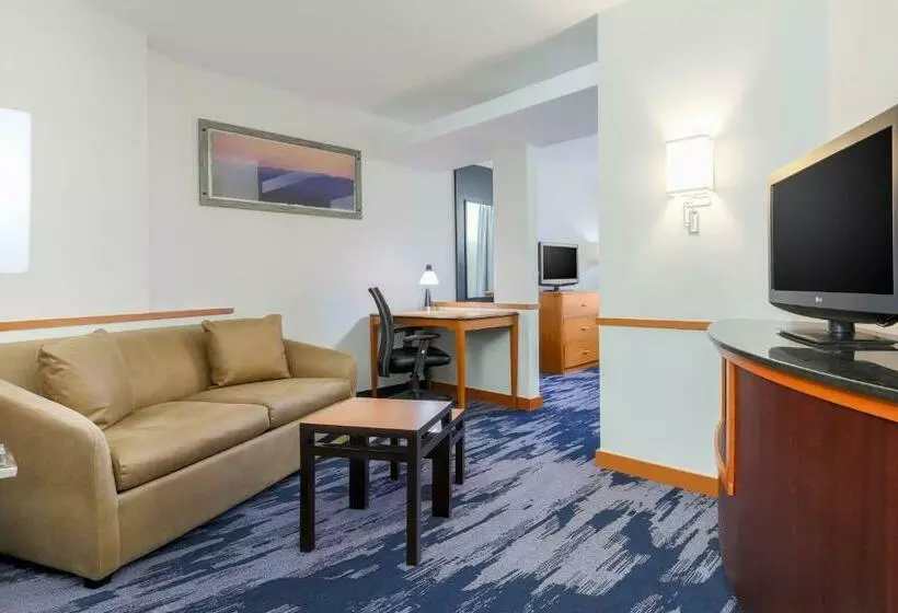 キングサイドベッドのスタンダードワンルーム, Fairfield Inn & Suites By Marriott Mahwah