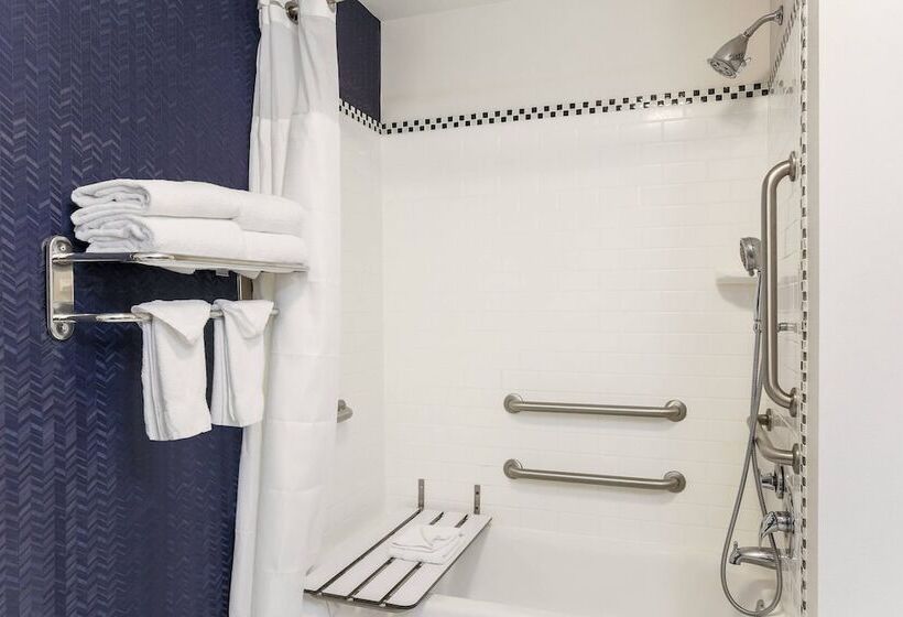 Номер Стандарт 2 Двуспальные Кровати, Fairfield Inn & Suites By Marriott Mahwah