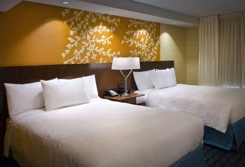 سوییت, Fairfield Inn & Suites By Marriott Watertown Thousand Islands