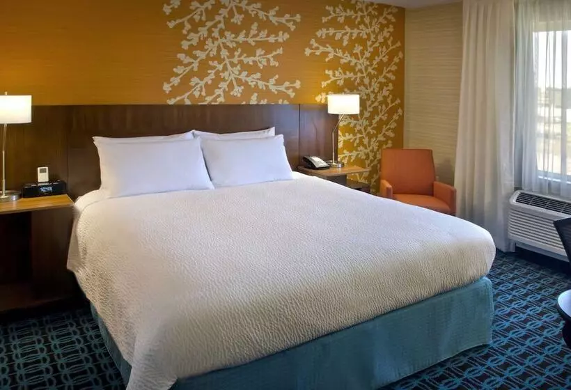 سوییت, Fairfield Inn & Suites By Marriott Watertown Thousand Islands