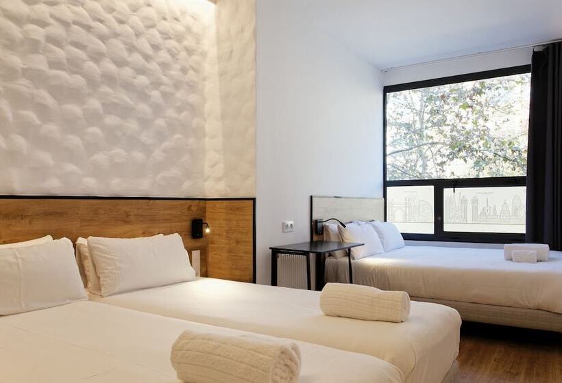 Четырехместный Номер Стандарт, Green House