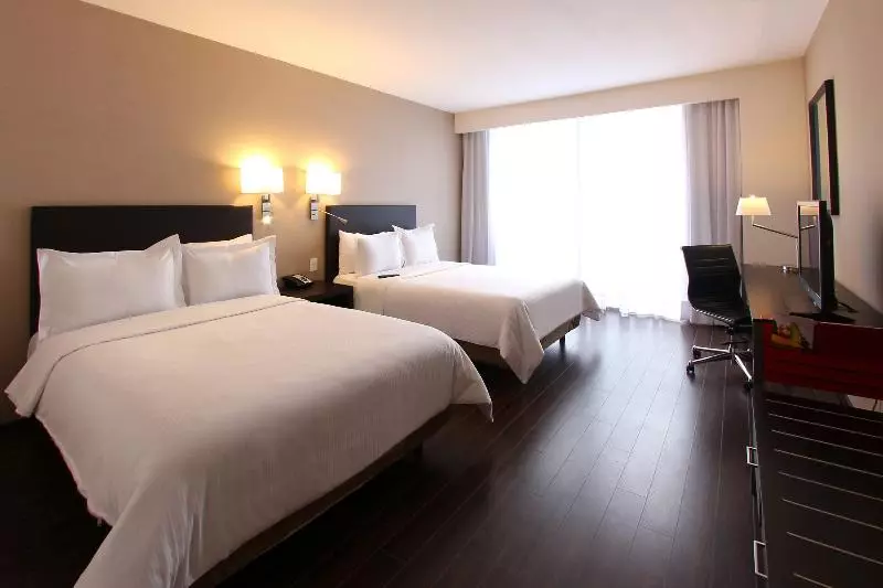 Deluxe Suite King Bed, La Quinta By Wyndham Houston Iah Bush Intl Airport E