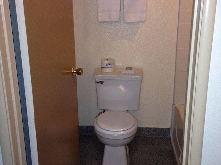 스탠다드 룸 더블 침대 2개, National 9 Inn Placerville