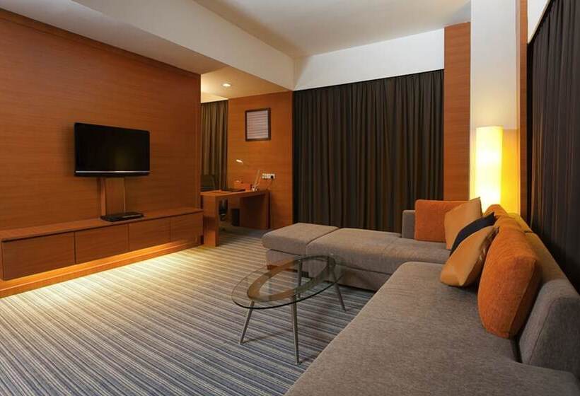 סוויטה אקזקיוטיב, Zenith Kuantan