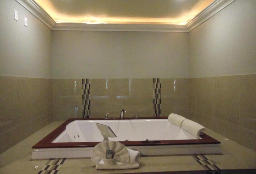 스탠다드 룸 킹사이즈 침대, West Coast Inn   Near Gem Theatre