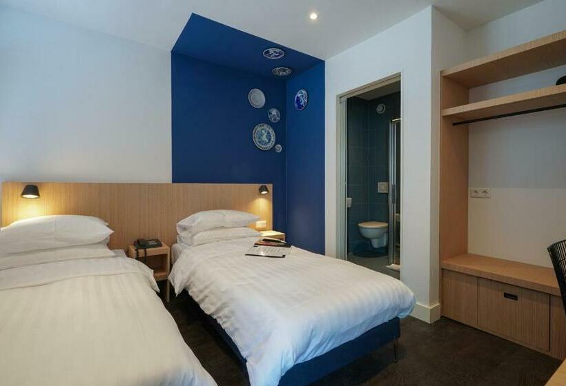 اتاق استاندارد, Amistad