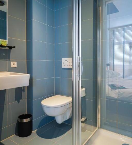 اتاق استاندارد, Amistad