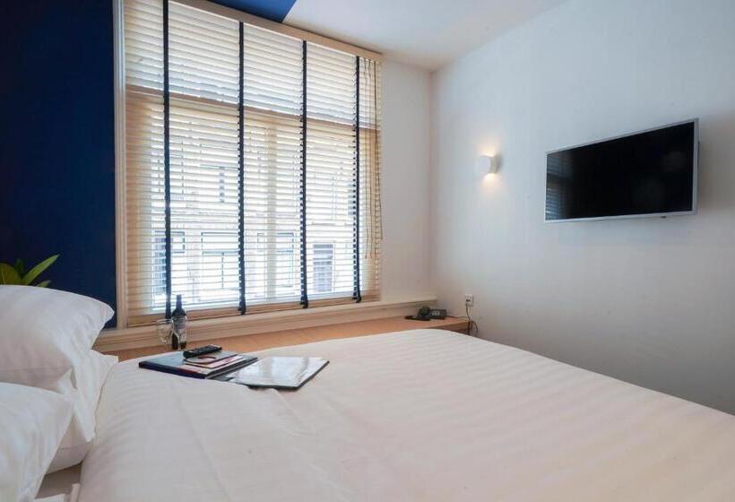 اتاق استاندارد, Amistad