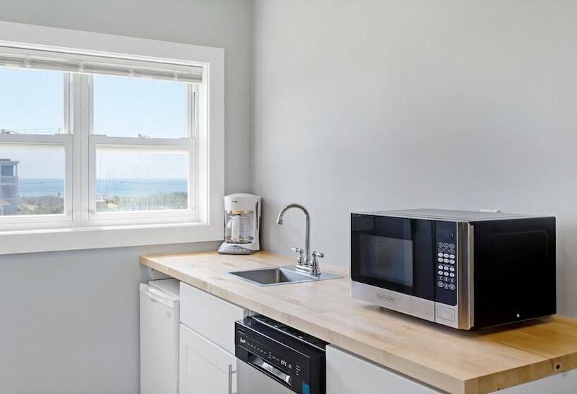 标准间, A Wave Inn