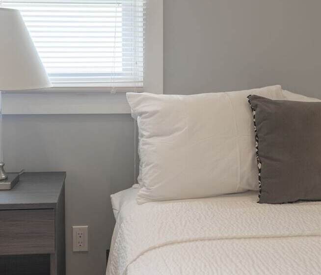 标准间, A Wave Inn