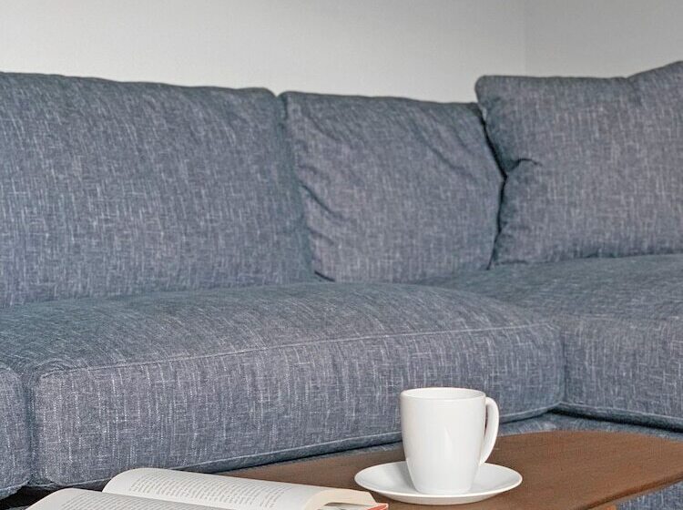 标准间, A Wave Inn