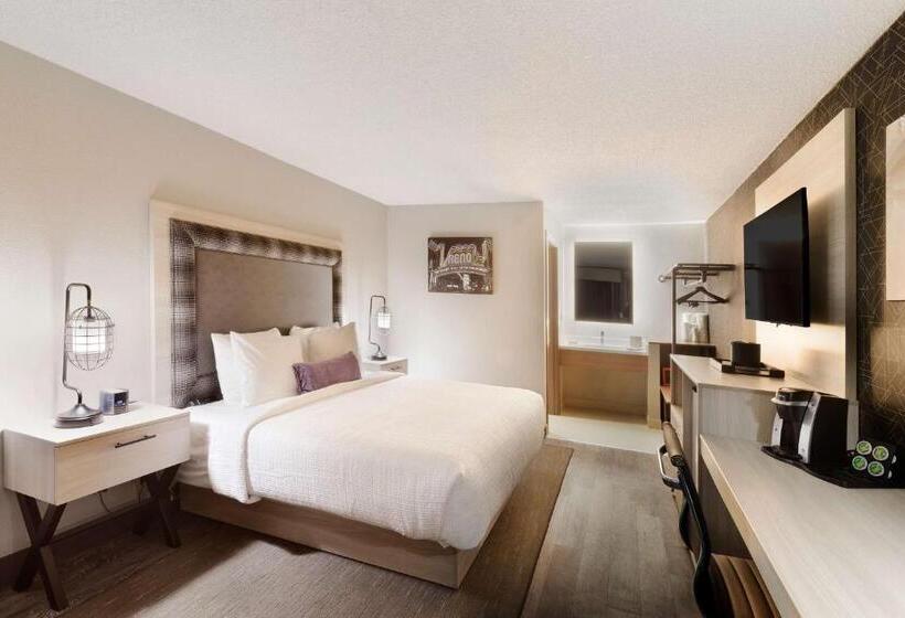 Büyük Çift Kişilik Yataklı Standart Oda, Aiden By Best Western South Reno