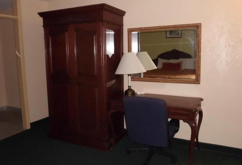 Номер Стандарт Индивидуальный, America S Best Inn & Suites Lakeland