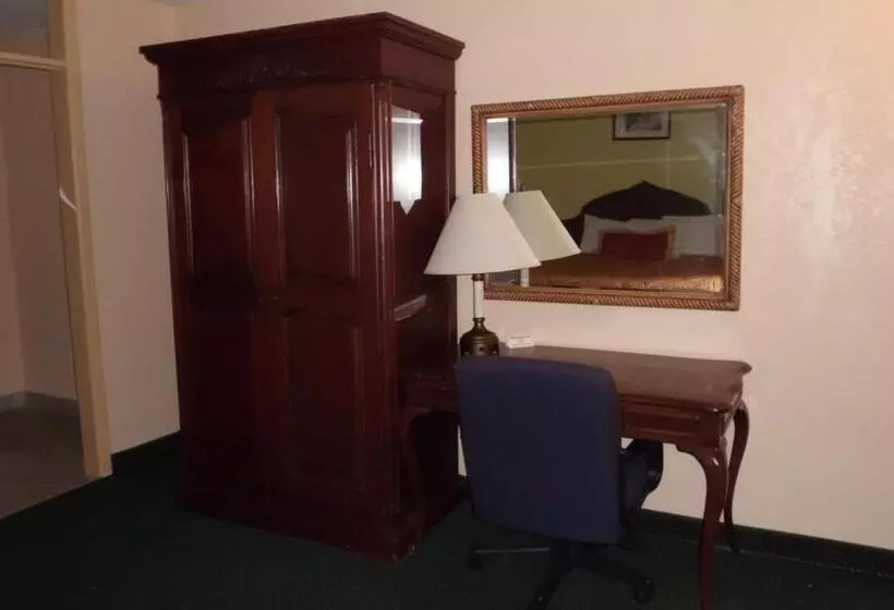 اتاق استاندارد یک نفره, America S Best Inn & Suites Lakeland