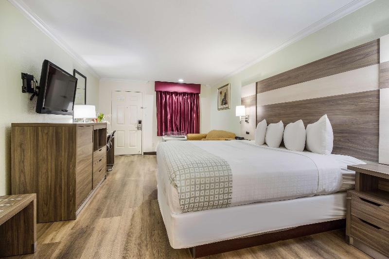 غرفة قياسية سرير كينج لذوى الإحتياجات الخاصة, Americas Best Value Inn Columbus