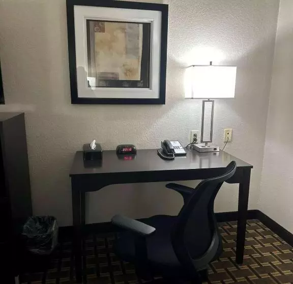 キングサイズベッドのスタンダードルーム, Best Western Halito Inn