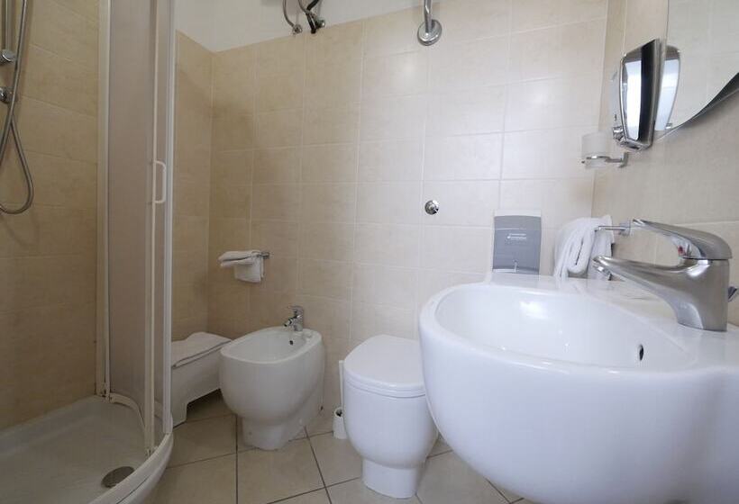 اتاق سوپریور, Careggi