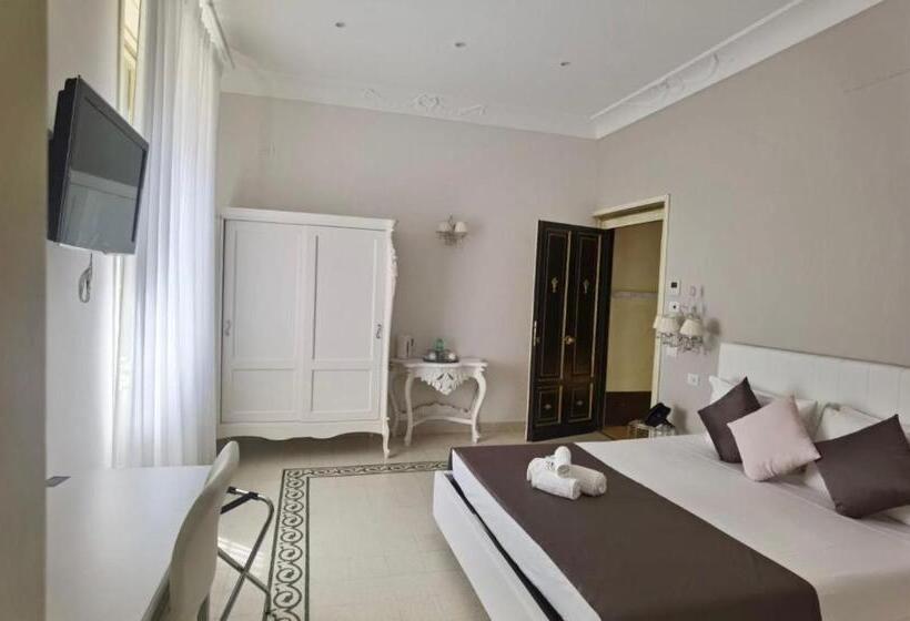 חדר דלוקס, Contessa Arrivabene Antica Dimora