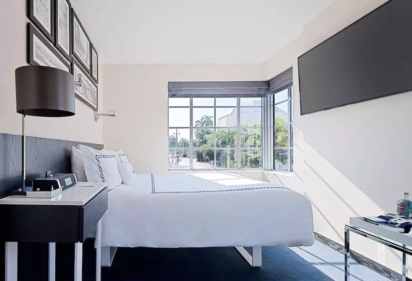 اتاق استاندارد با تخت دوبل, Gale South Beach, Curio Collection By Hilton