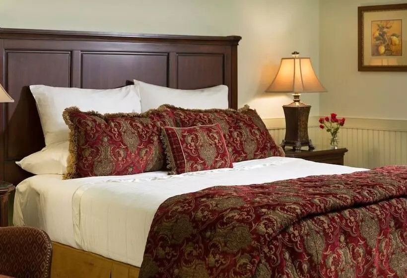 キングサイズベッドのスイートルーム, Grand Harbor Inn