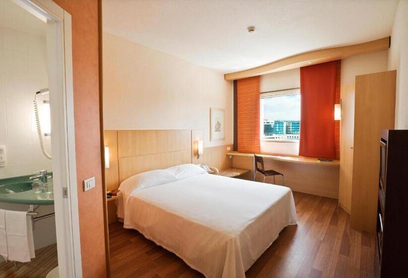 Camera Standard, Rafael