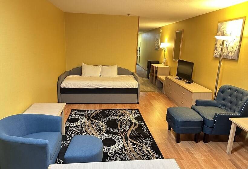 Family Suite, Timberland Inn & Suites