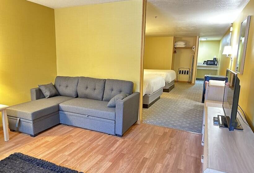 Family Suite, Timberland Inn & Suites
